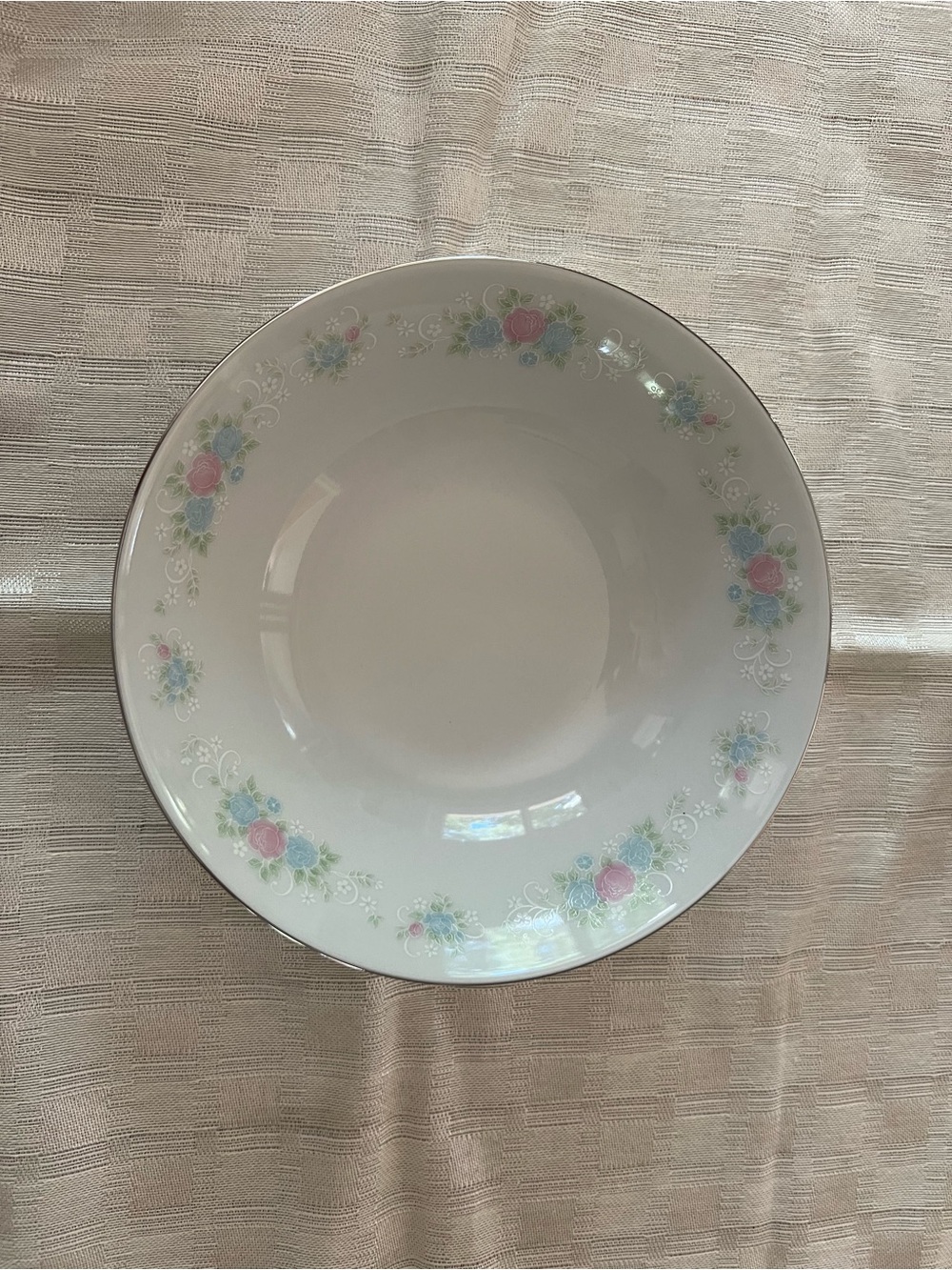 Prestige China Garden 6 3/4” Round Bowl White Floral Pink Blue Green Guo Gaung